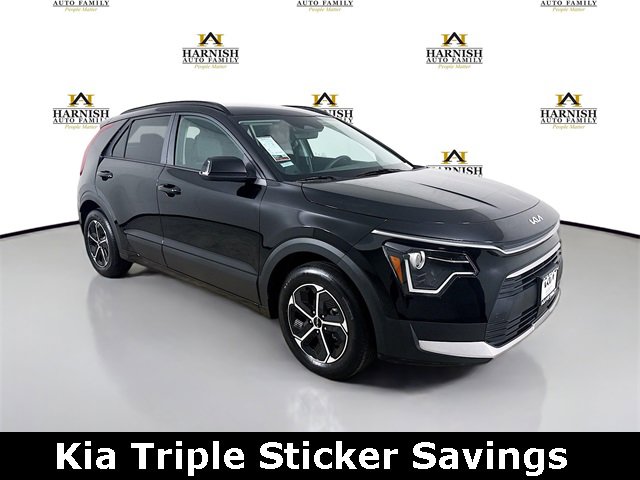 New 2025 Kia Niro EX