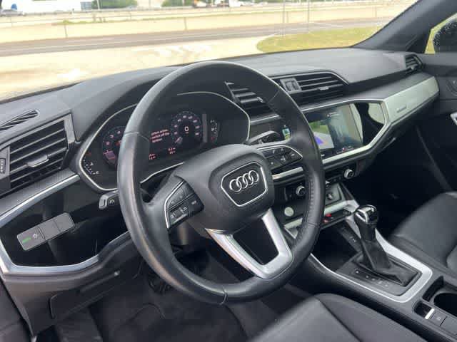 Used 2020 Audi Q3 2.0T Premium w/ Convenience Package image 15
