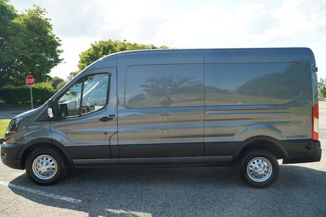 Used 2024 Ford Transit 350 148 Medium Roof AWD image 5