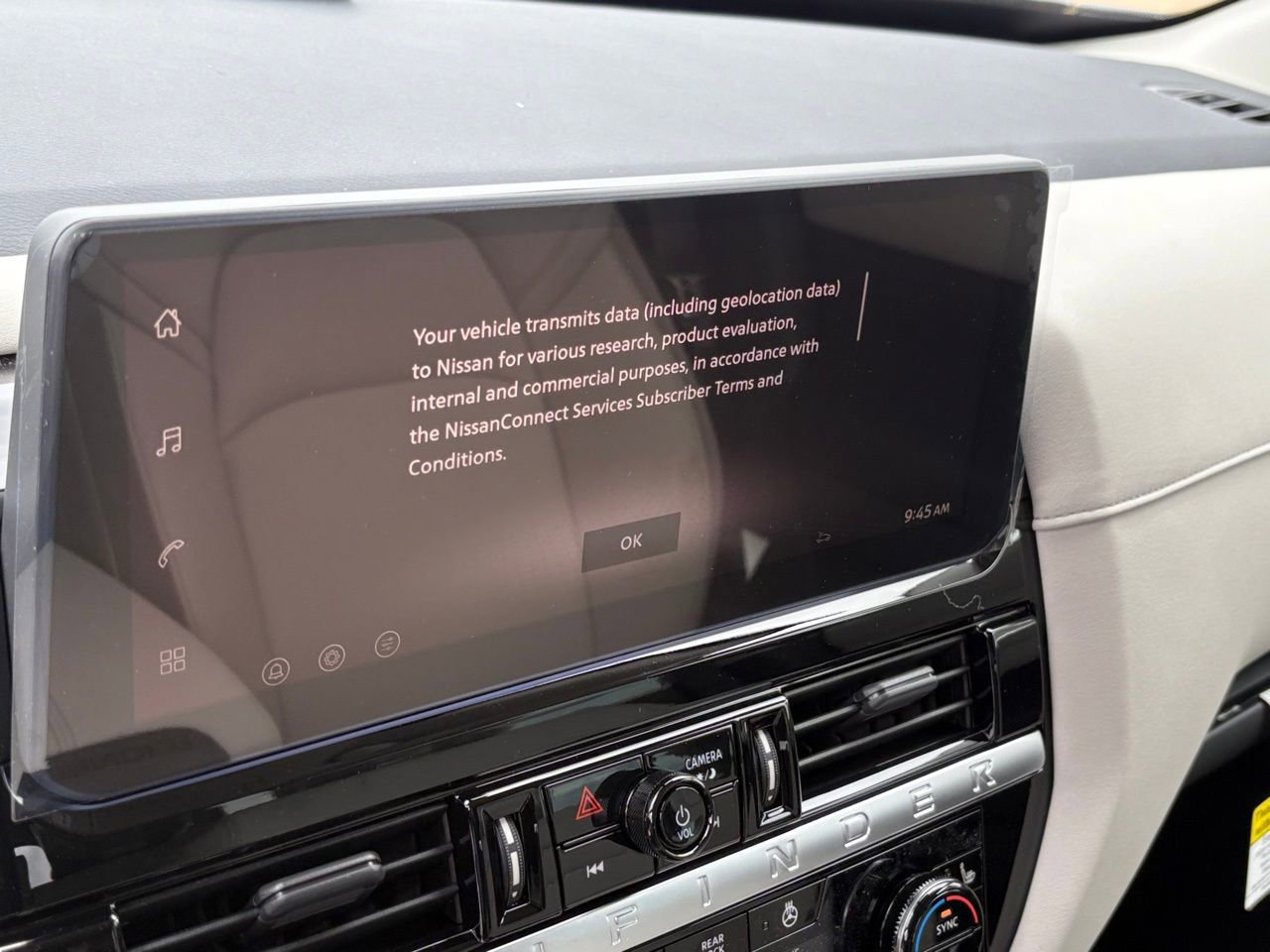 New 2026 Nissan Pathfinder SL image 17