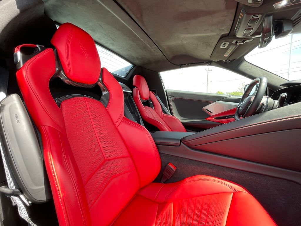 Used 2024 Chevrolet Corvette Stingray Premium Conv RWD image 26