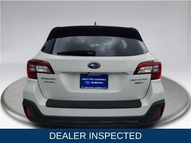 Used 2018 Subaru Outback 3.6R Touring image 12