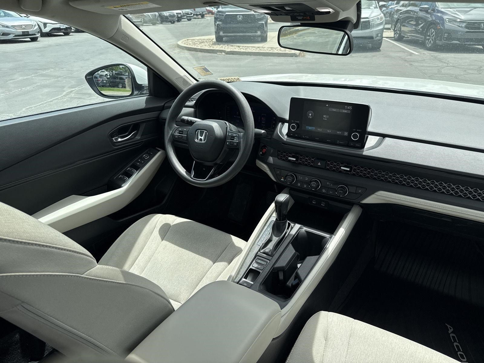 Certified 2023 Honda Accord EX image 23