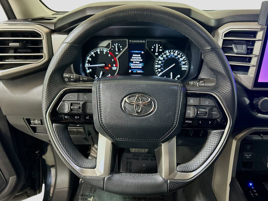Used 2023 Toyota Tundra Limited w/ Power Package AWD/4WD image 9