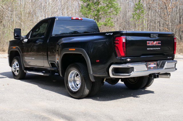 Used 2024 GMC Sierra 3500 SLE w/ SLE Convenience Package image 16
