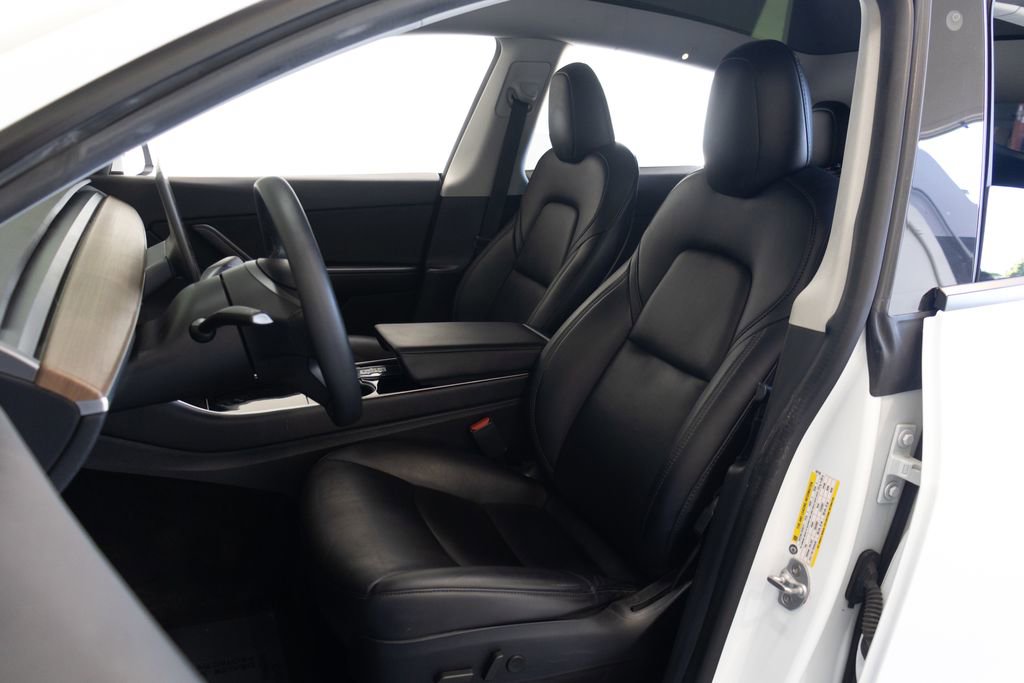 Used 2020 Tesla Model Y Performance image 19