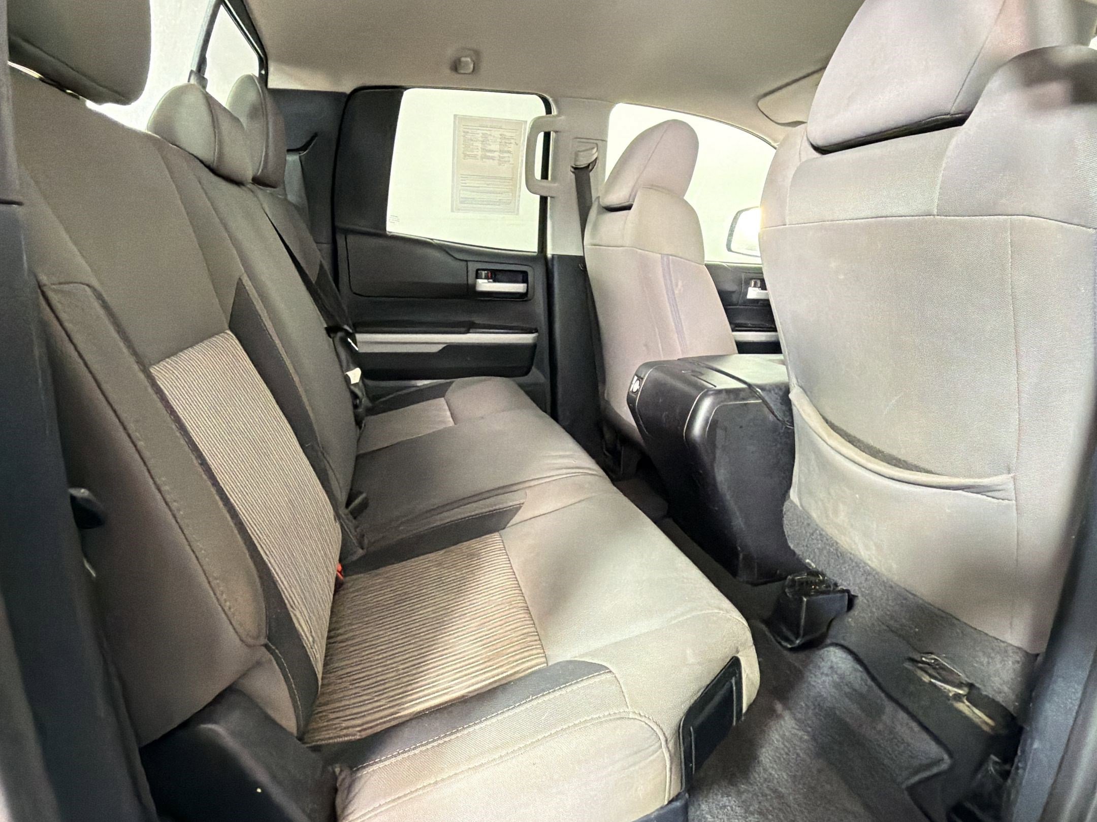 Used 2015 Toyota Tundra SR5 w/ SR5 Upgrade Package RWD image 26
