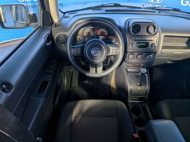 Used 2017 Jeep Patriot Sport w/ Power Value Group FWD image 17