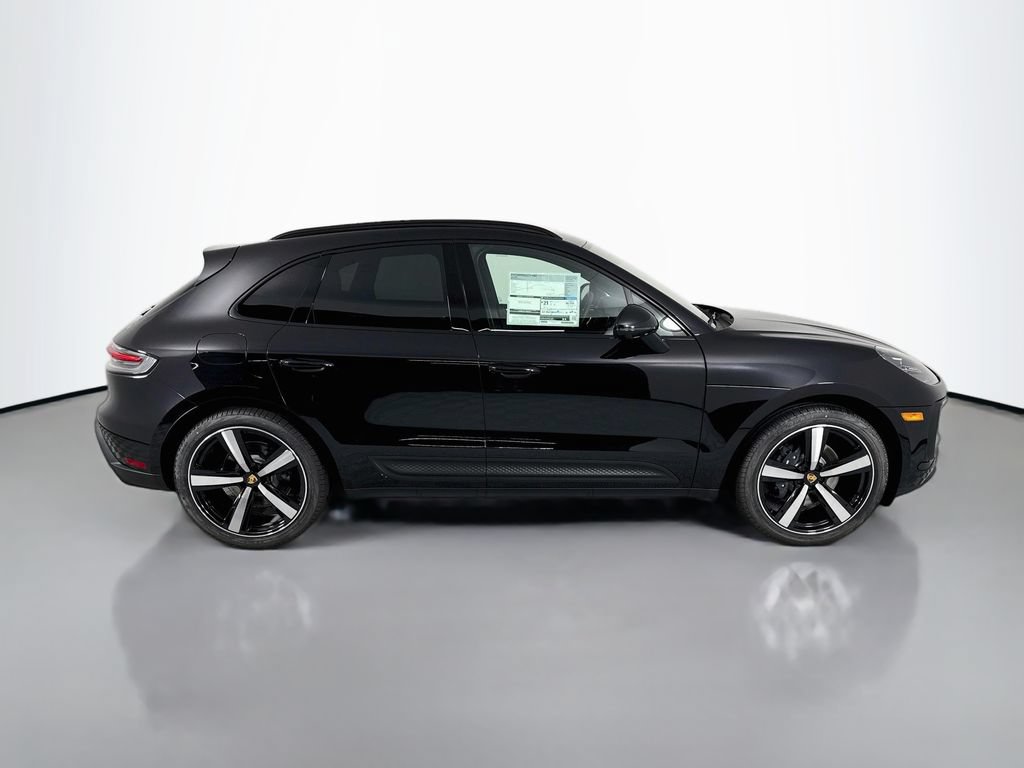 New 2026 Porsche Macan AWD/4WD image 8