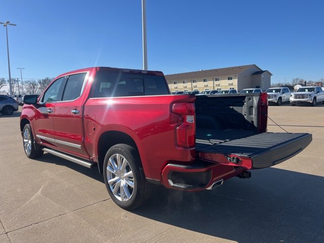 Used 2023 Chevrolet Silverado 1500 High Country w/ High Country Premium Package image 7
