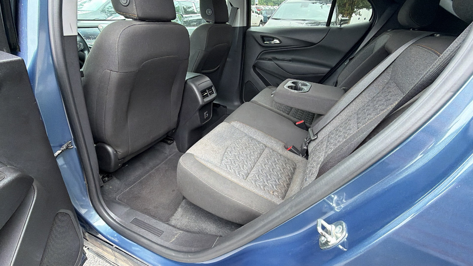 Used 2024 Chevrolet Equinox LT AWD/4WD image 23