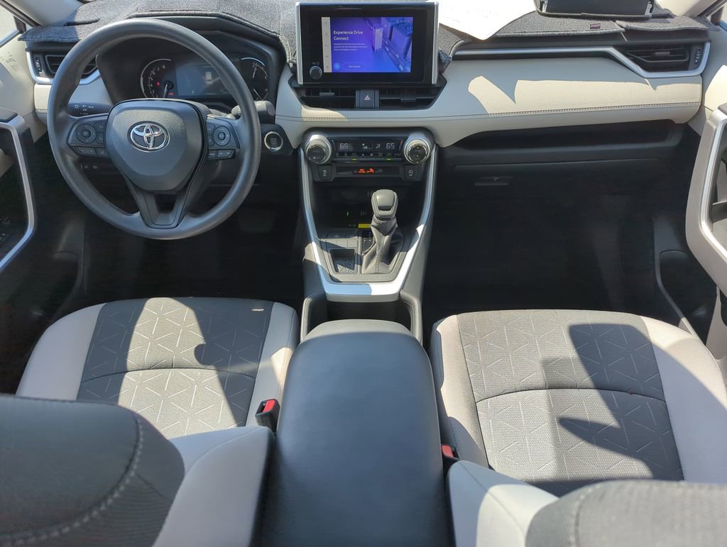 Used 2024 Toyota RAV4 XLE w/ Convenience Package FWD image 15