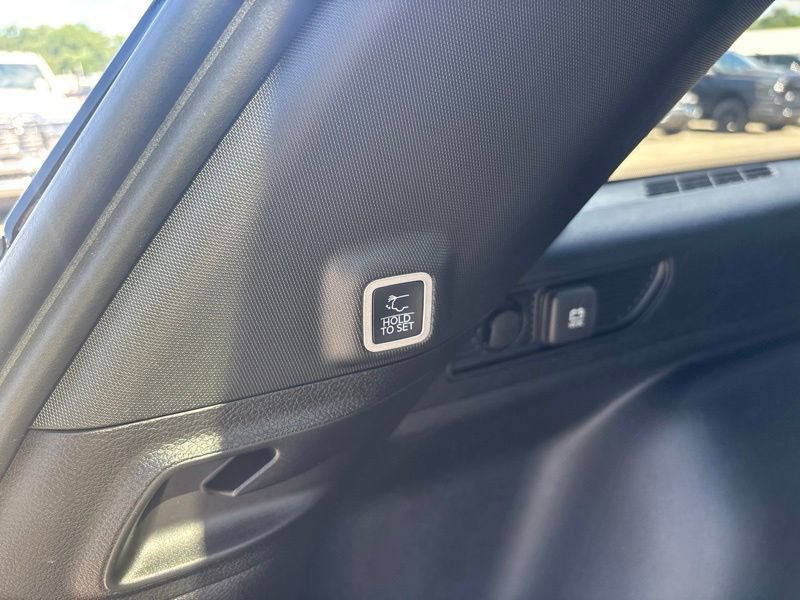 Used 2026 Jeep Grand Cherokee Altitude AWD/4WD image 15