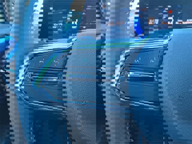 New 2026 Chevrolet Equinox EV LT image 19