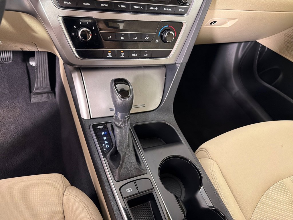 Used 2017 Hyundai Sonata Sport w/ Cargo Package FWD image 16