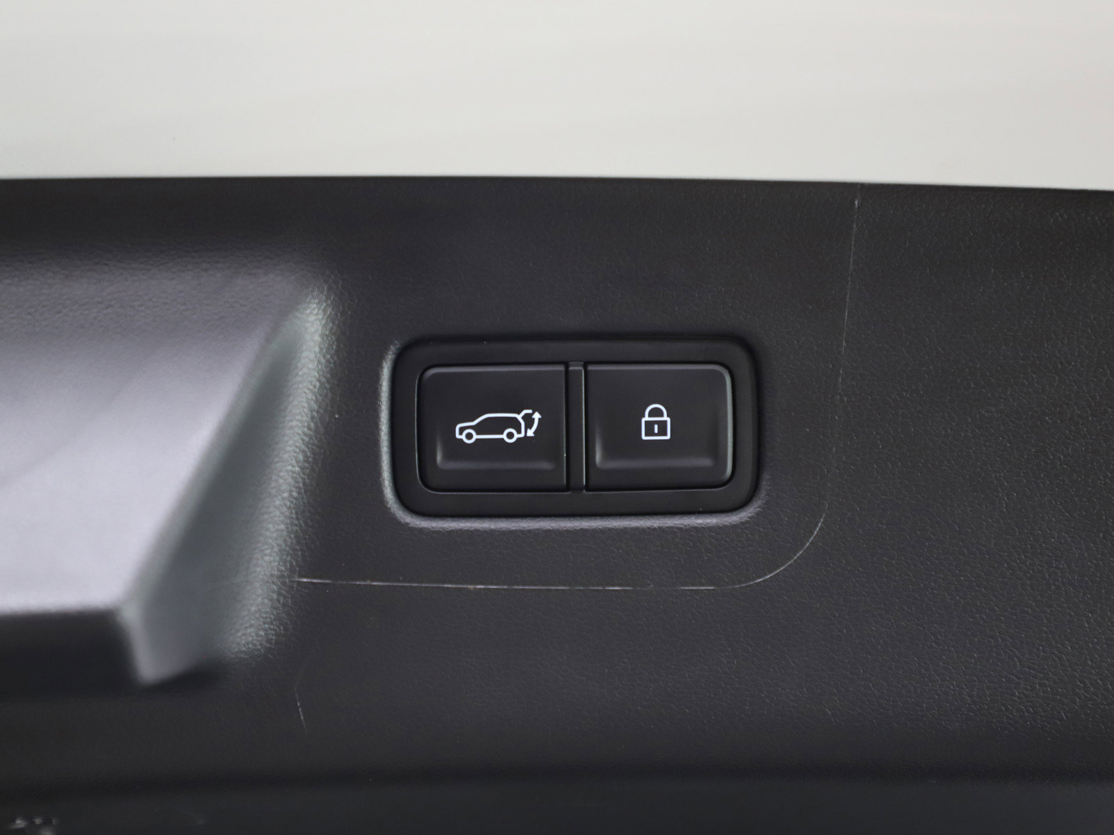 Used 2025 Hyundai Santa Fe SE image 18