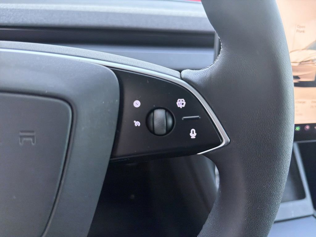 Used 2024 Tesla Model 3 Standard Range image 30