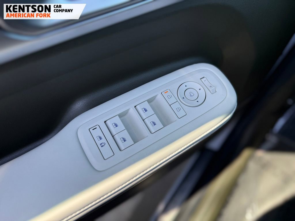 Used 2025 Hyundai Santa Fe Calligraphy image 23