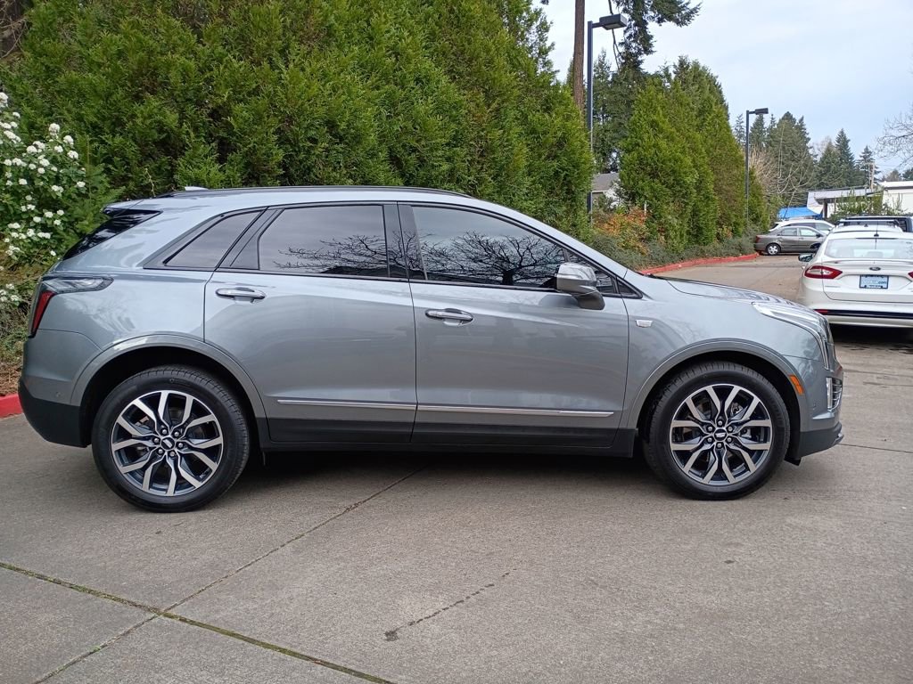 Used 2021 Cadillac XT5 Sportv AWD/4WD image 3