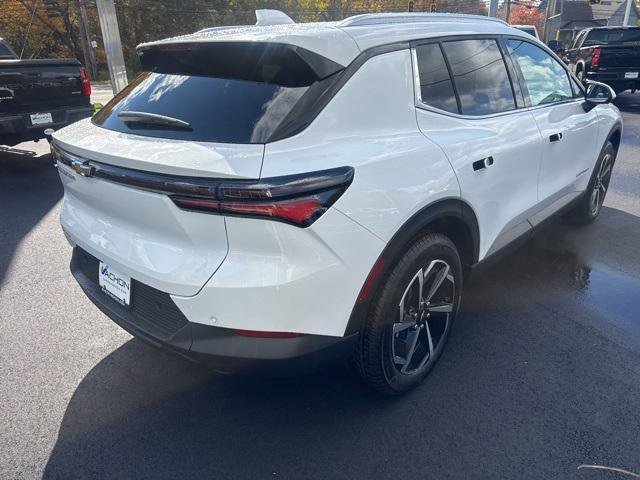 New 2026 Chevrolet Equinox EV LT image 5