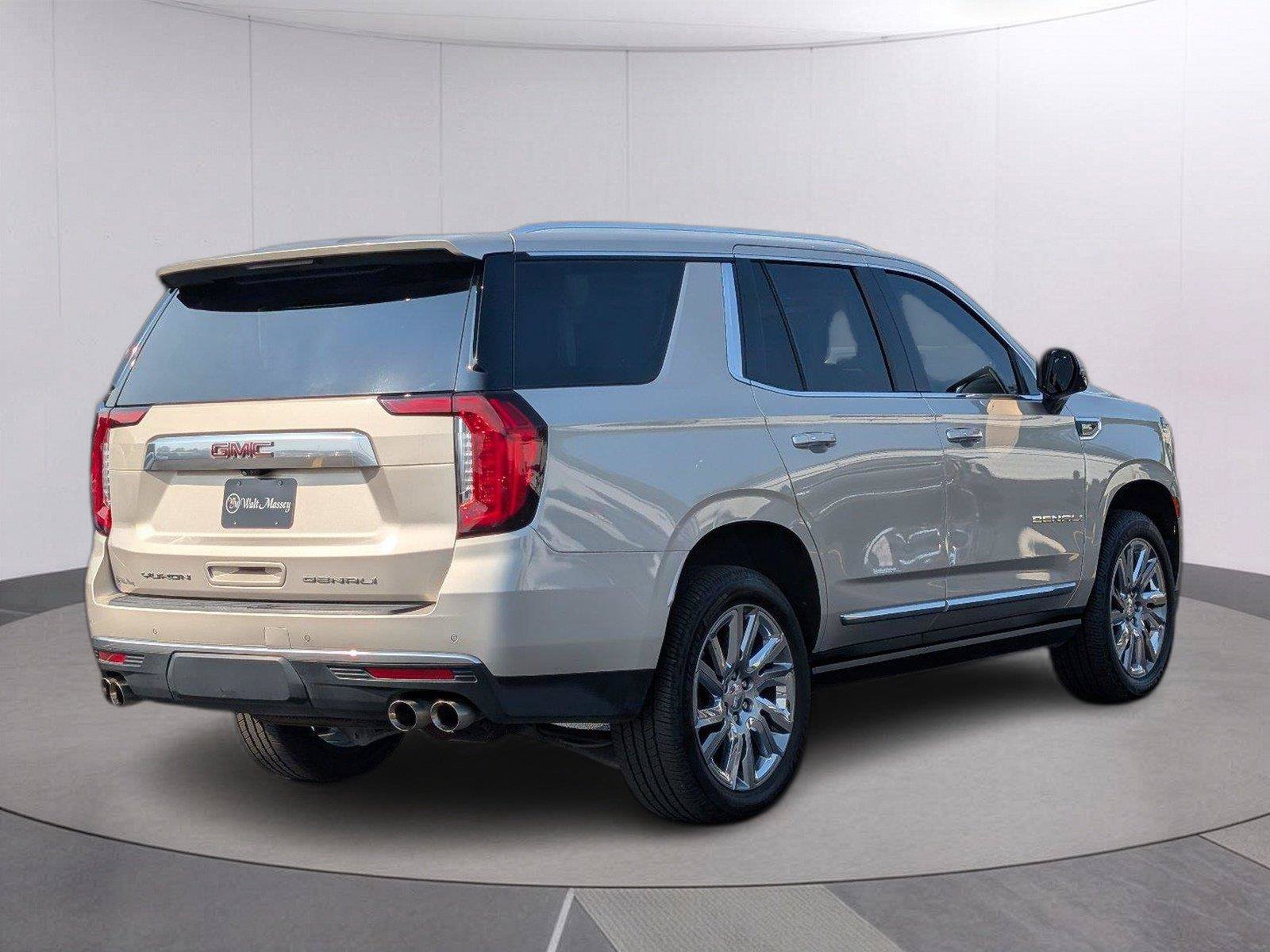 Used 2021 GMC Yukon Denali w/ Denali Ultimate Package RWD image 7