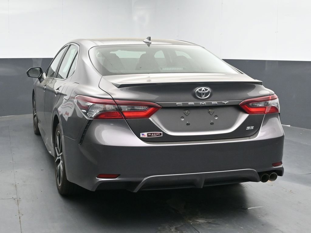 Used 2024 Toyota Camry SE FWD image 6