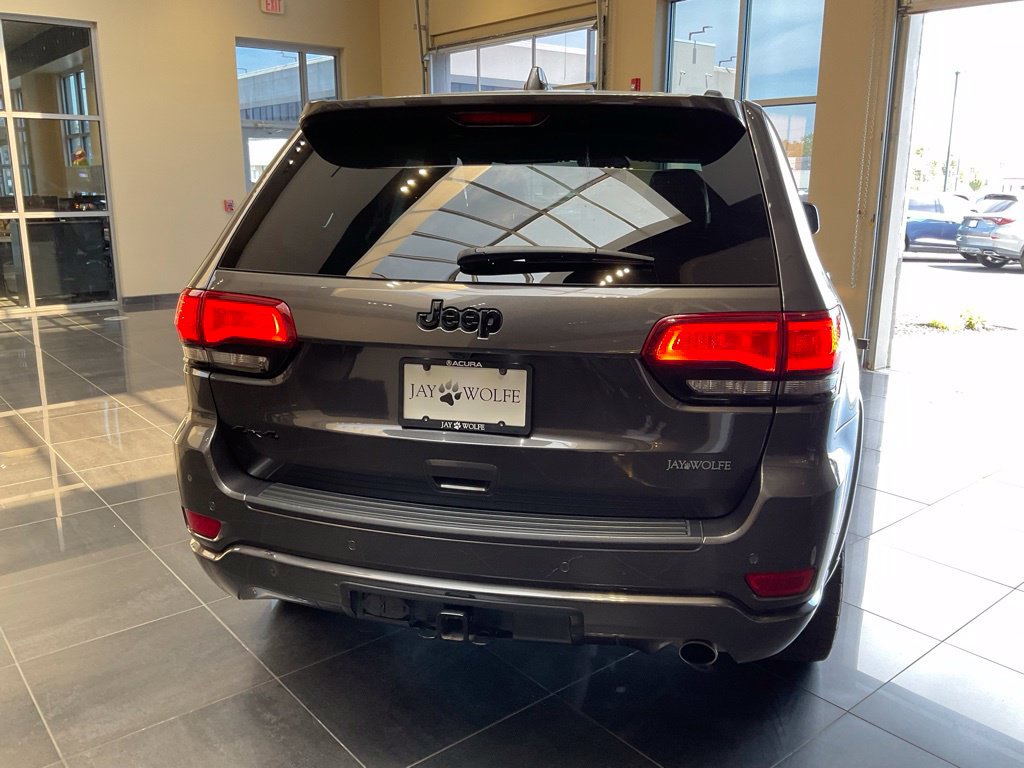 Used 2019 Jeep Grand Cherokee Altitude AWD/4WD image 6