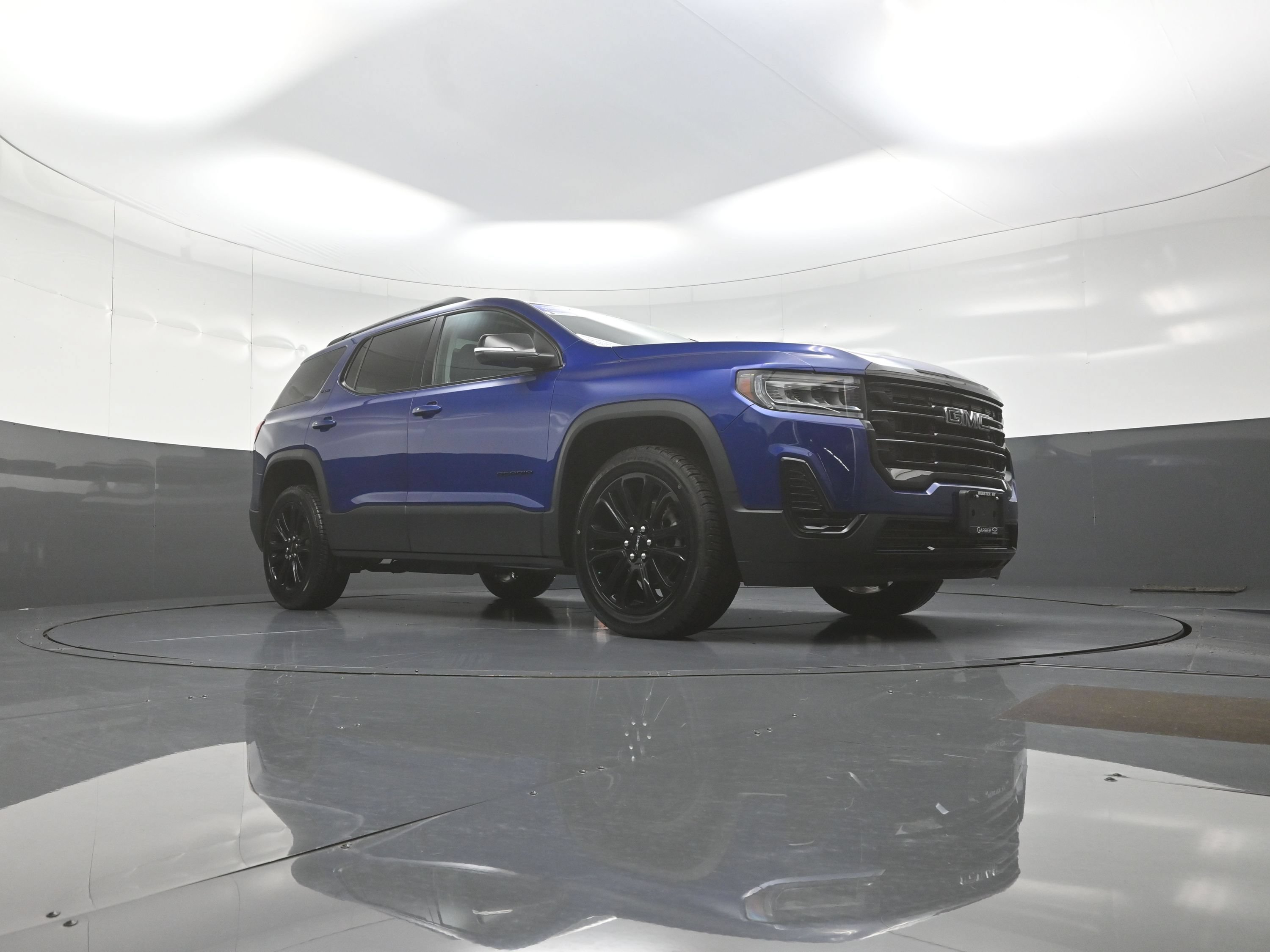 Used 2023 GMC Acadia SLE w/ Driver Convenience Package AWD/4WD image 9