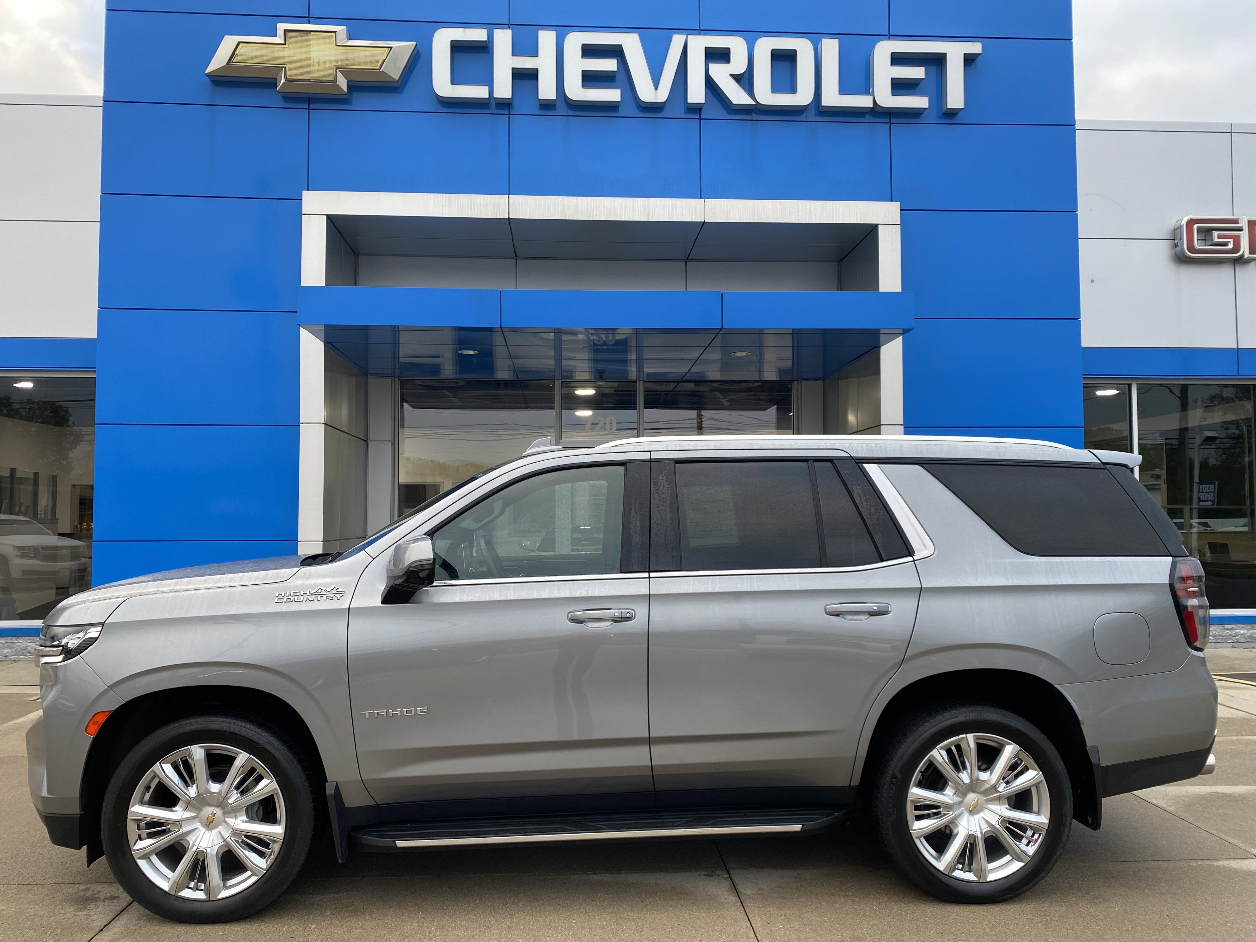 Used 2023 Chevrolet Tahoe High Country image 16