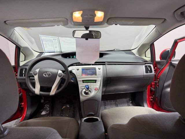 Used 2015 Toyota Prius Two FWD image 31