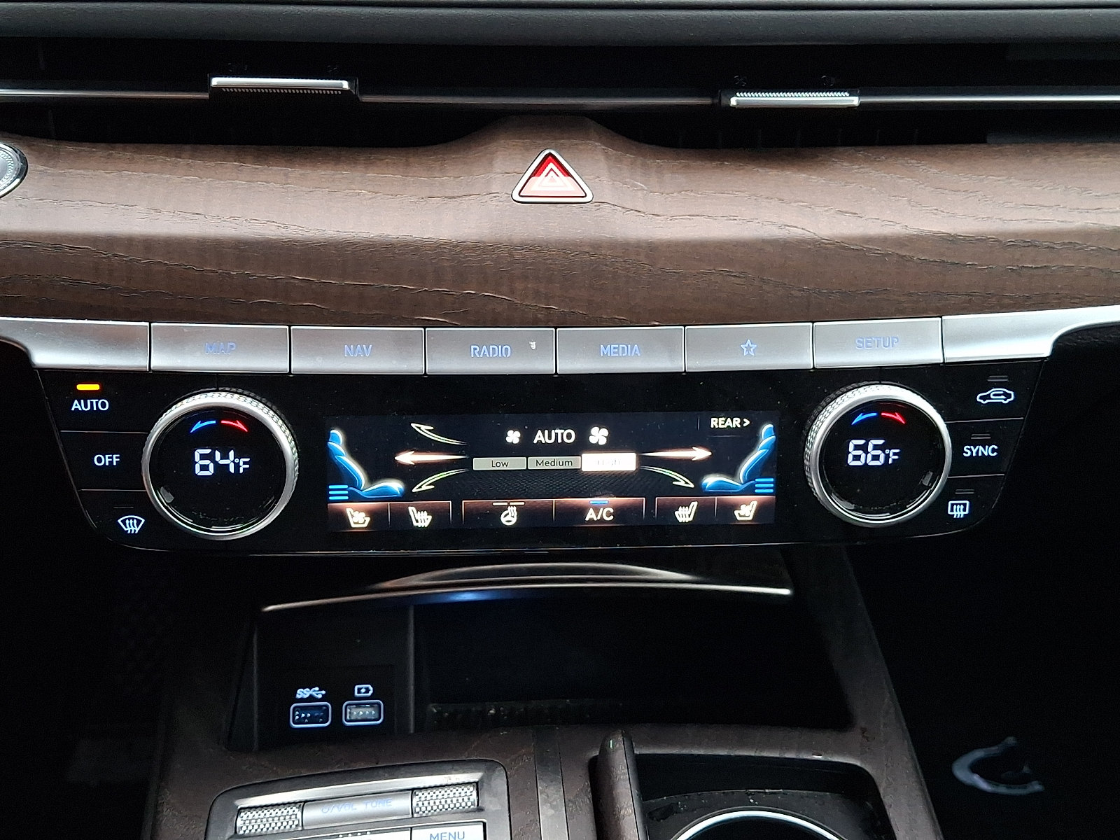 Certified 2024 Genesis G80 2.5T w/ Advanced Package AWD/4WD image 16