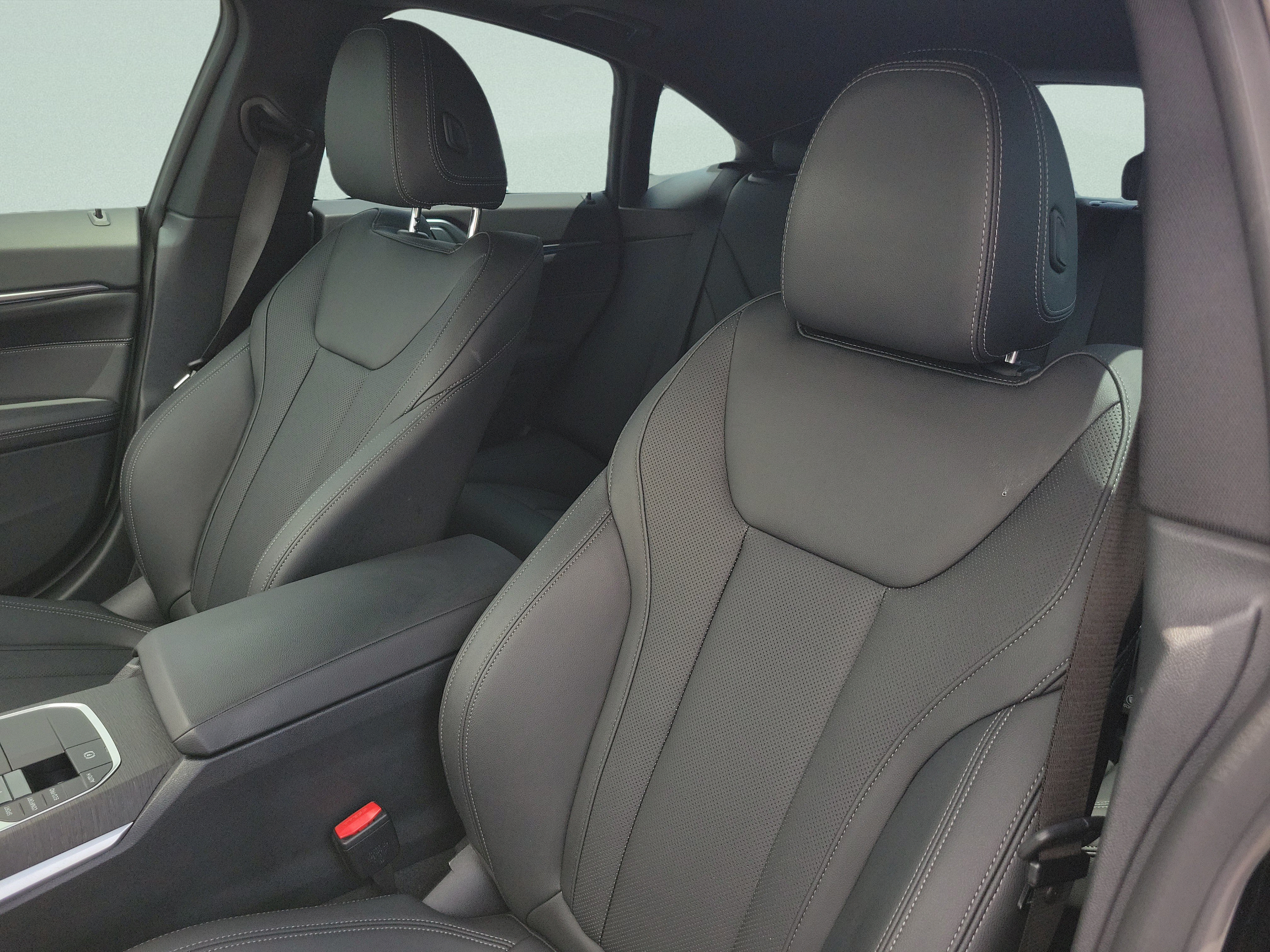 Used 2024 BMW 430i Gran Coupe w/ Convenience Package RWD image 18
