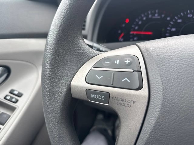 Used 2010 Toyota Camry LE FWD image 20