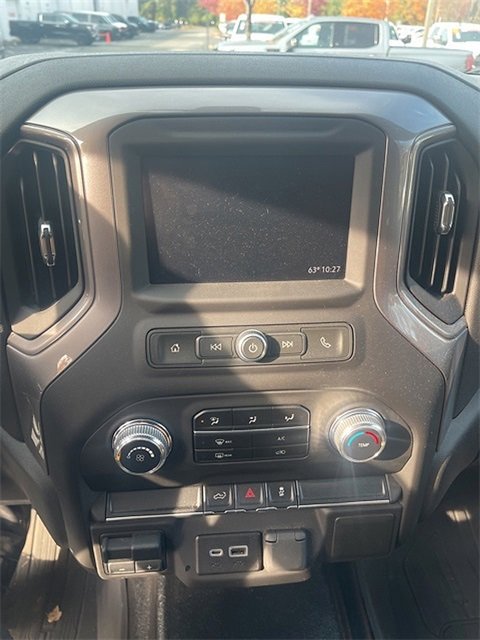 Used 2023 GMC Sierra 2500 Pro w/ Convenience Package image 7
