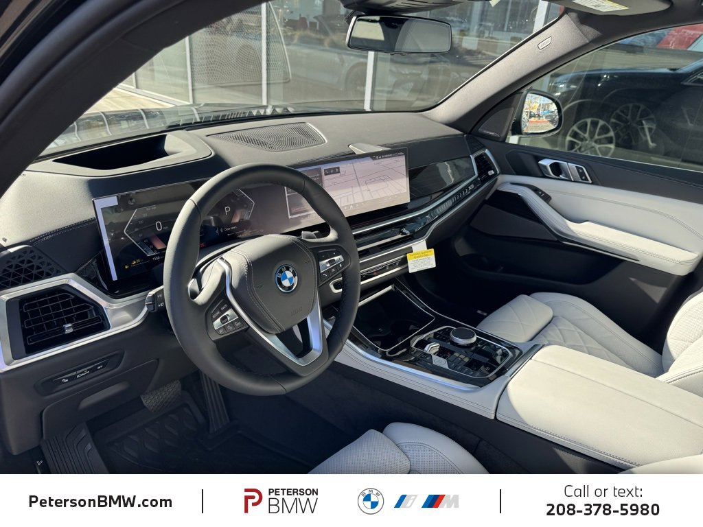 New 2026 BMW X5 xDrive50e image 16