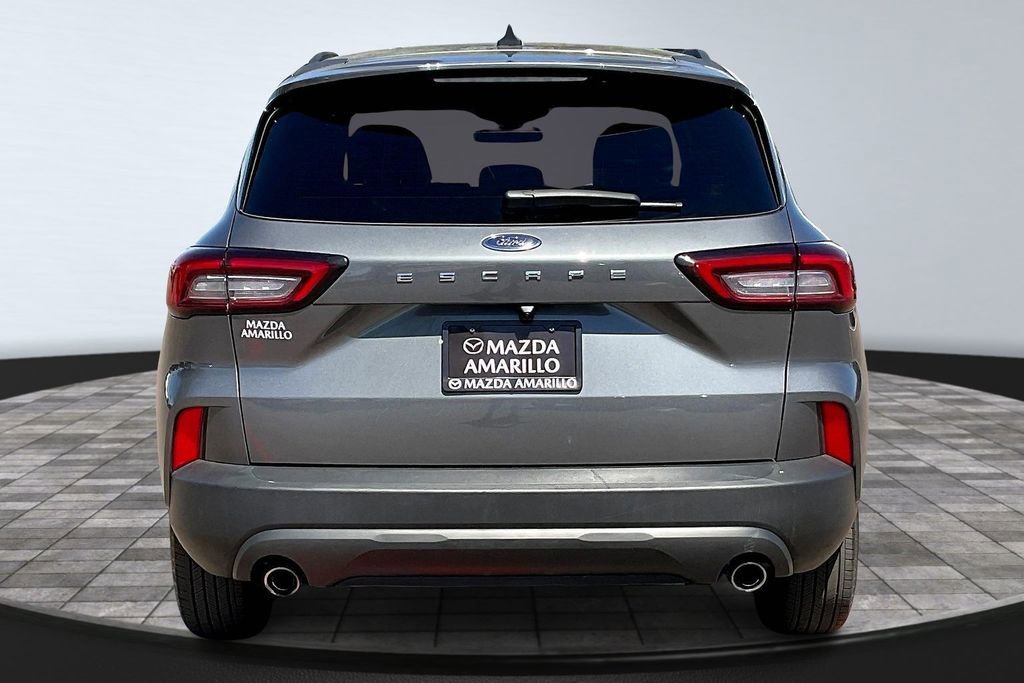 Used 2025 Ford Escape ST-Line image 6