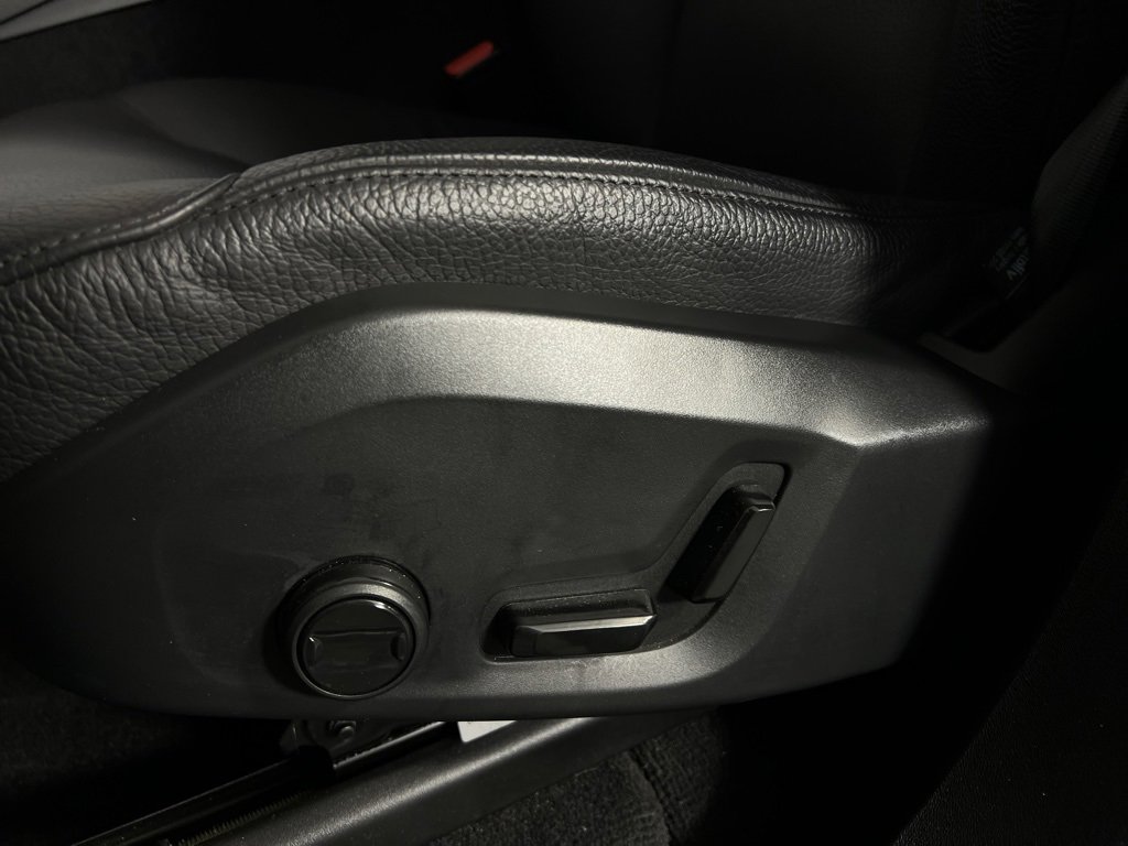 Used 2024 Volvo XC90 T8 Core w/ Protection Package Premier image 23