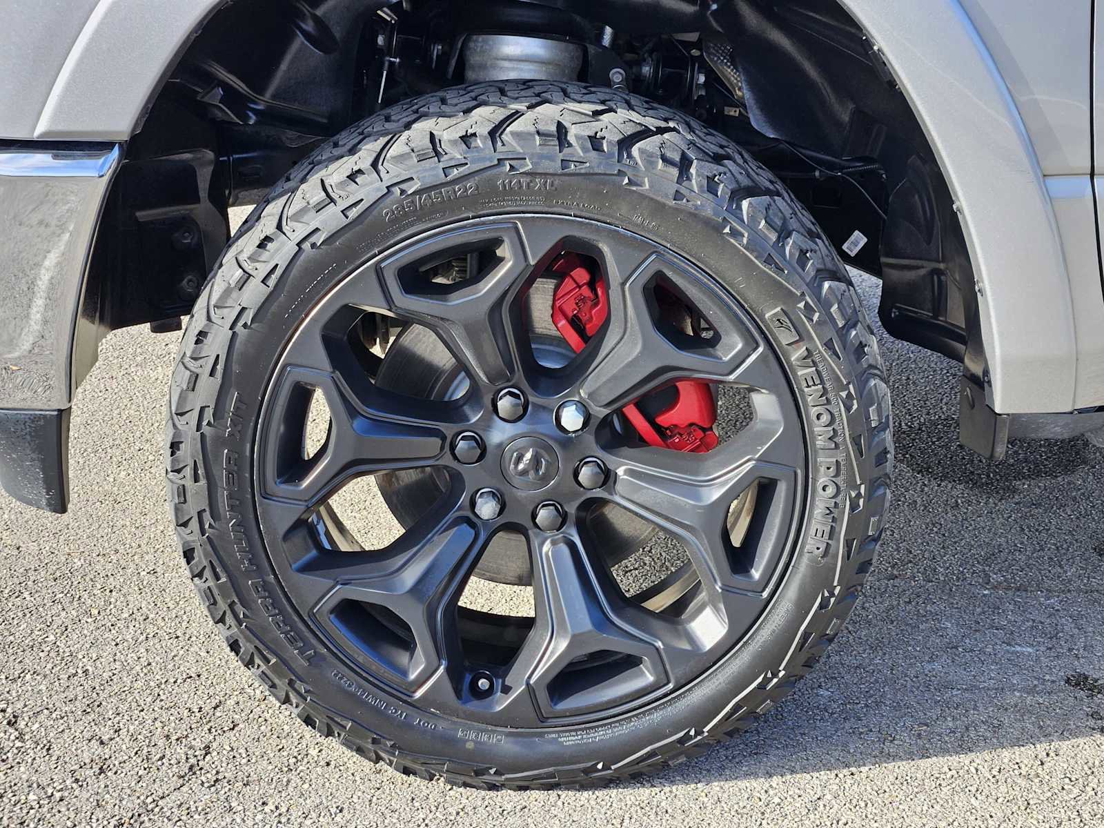 Used 2019 RAM 1500 Limited image 9