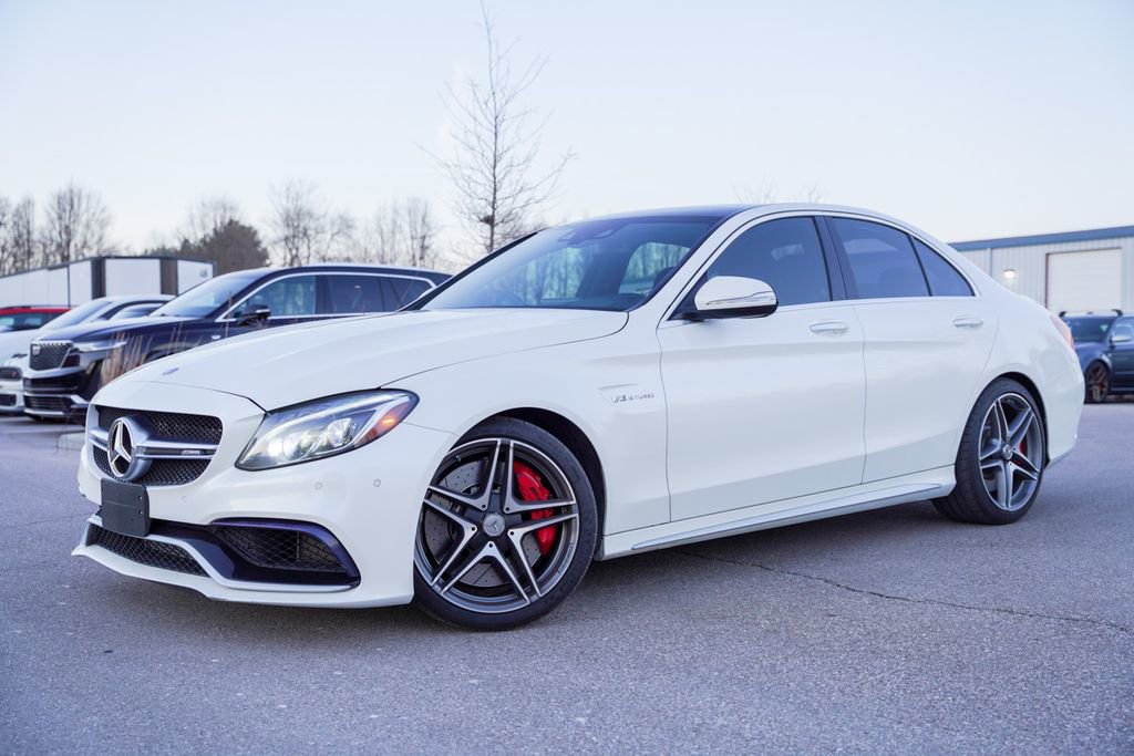 Used 2015 Mercedes-Benz C 63 AMG S image 3
