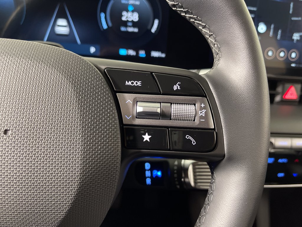 Certified 2026 Hyundai Ioniq 5 SEL RWD image 30