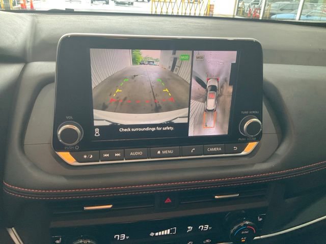 Used 2025 Nissan Rogue SV AWD/4WD image 15
