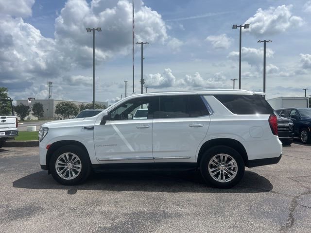 Used 2023 GMC Yukon SLT w/ SLT Premium Package AWD/4WD image 6