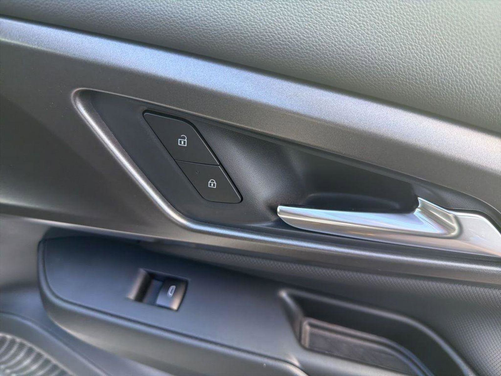 New 2026 Chevrolet Equinox EV LT FWD image 24