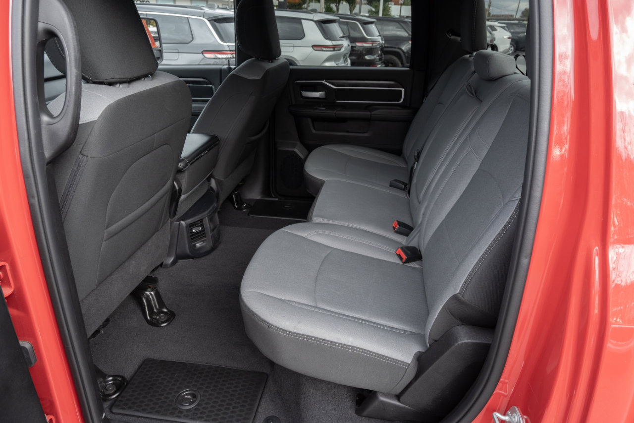 Used 2024 RAM 2500 Big Horn w/ Bed Utility Group image 22