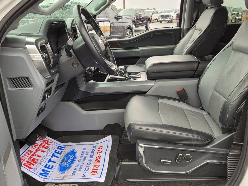 Used 2023 Ford F150 Lariat w/ Equipment Group 502A High image 5