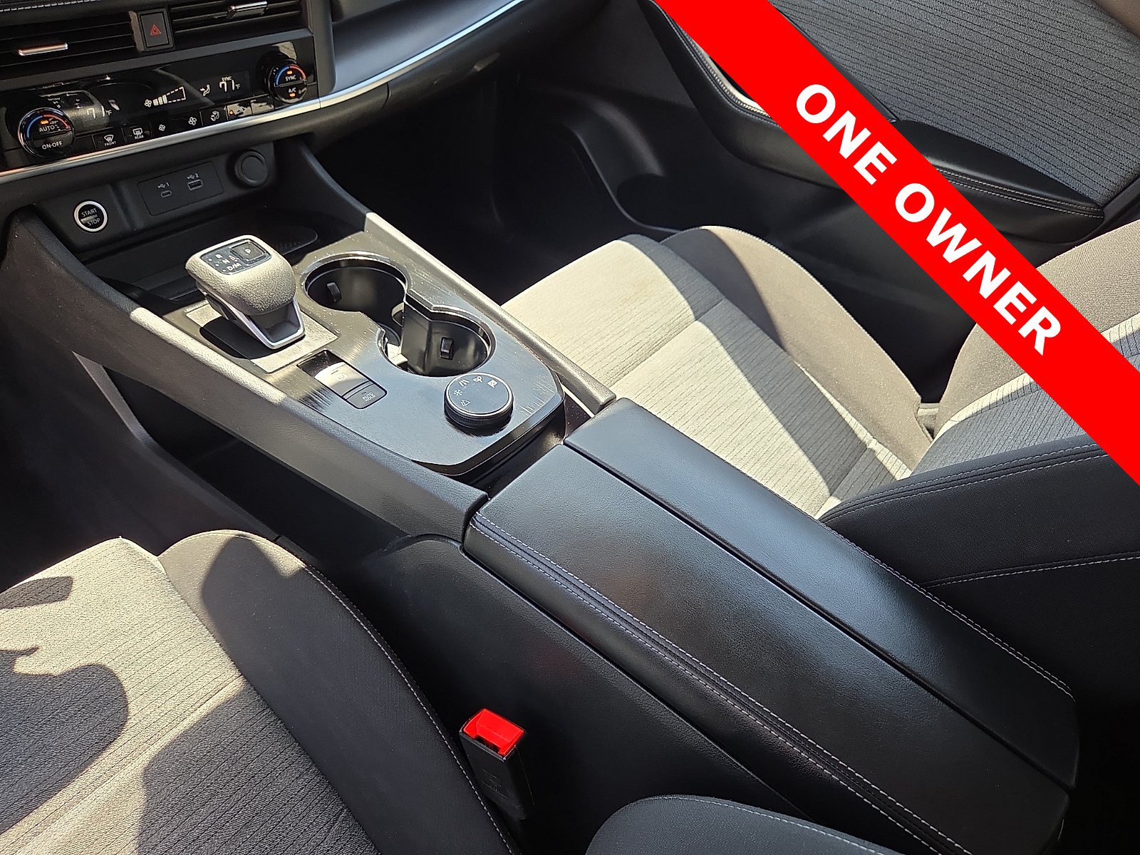 Used 2023 Nissan Rogue SV AWD/4WD image 25