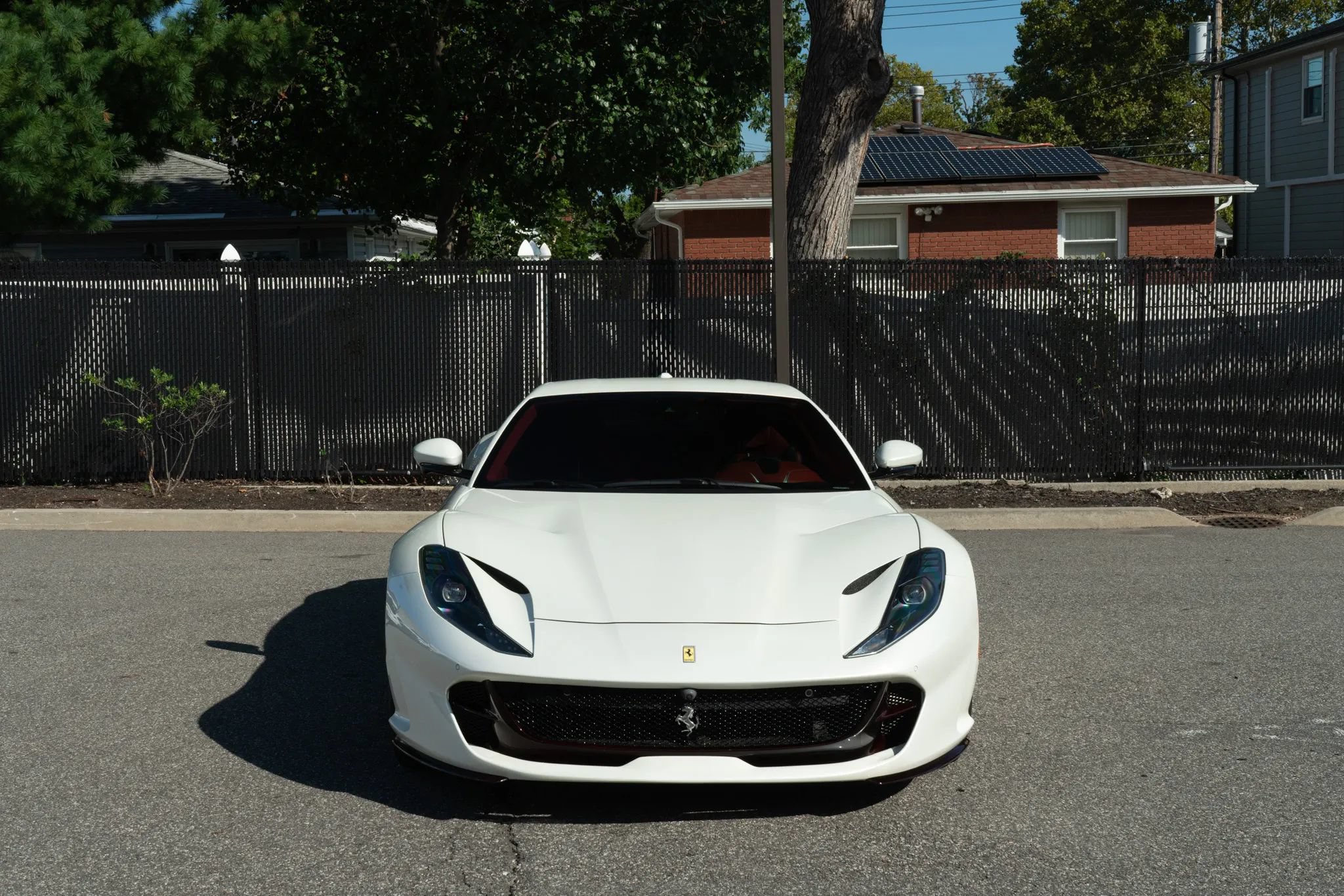 Used 2020 Ferrari 812 Superfast RWD image 34