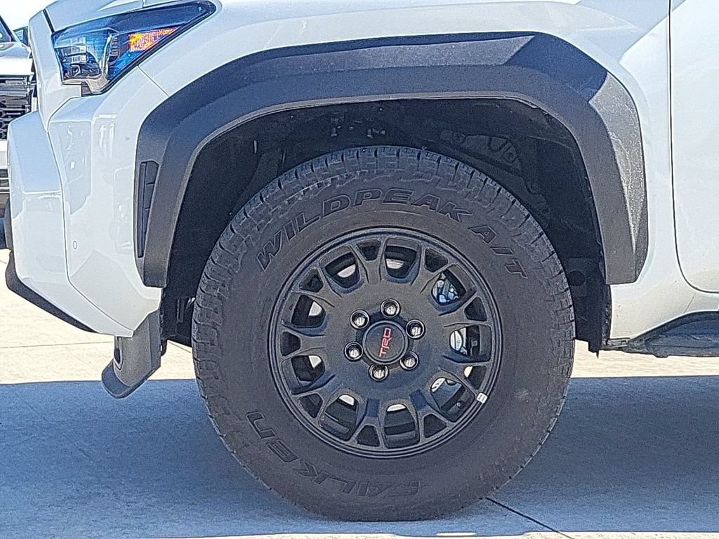Used 2025 Toyota 4Runner TRD Off-Road Premium w/ Tow Technology Package AWD/4WD image 39