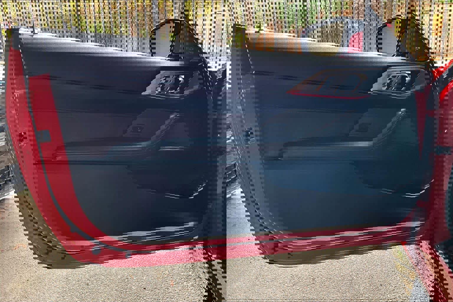 Used 2021 BMW M4 Coupe w/ M Driver's Package image 21