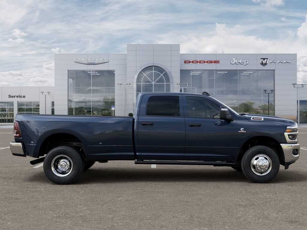New 2026 RAM 3500 Tradesman AWD/4WD image 22